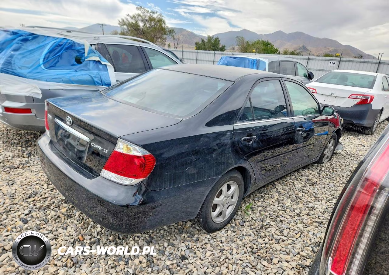 2006 Toyota Camry Le VIN:4T1BE32K66U126449 - 3
