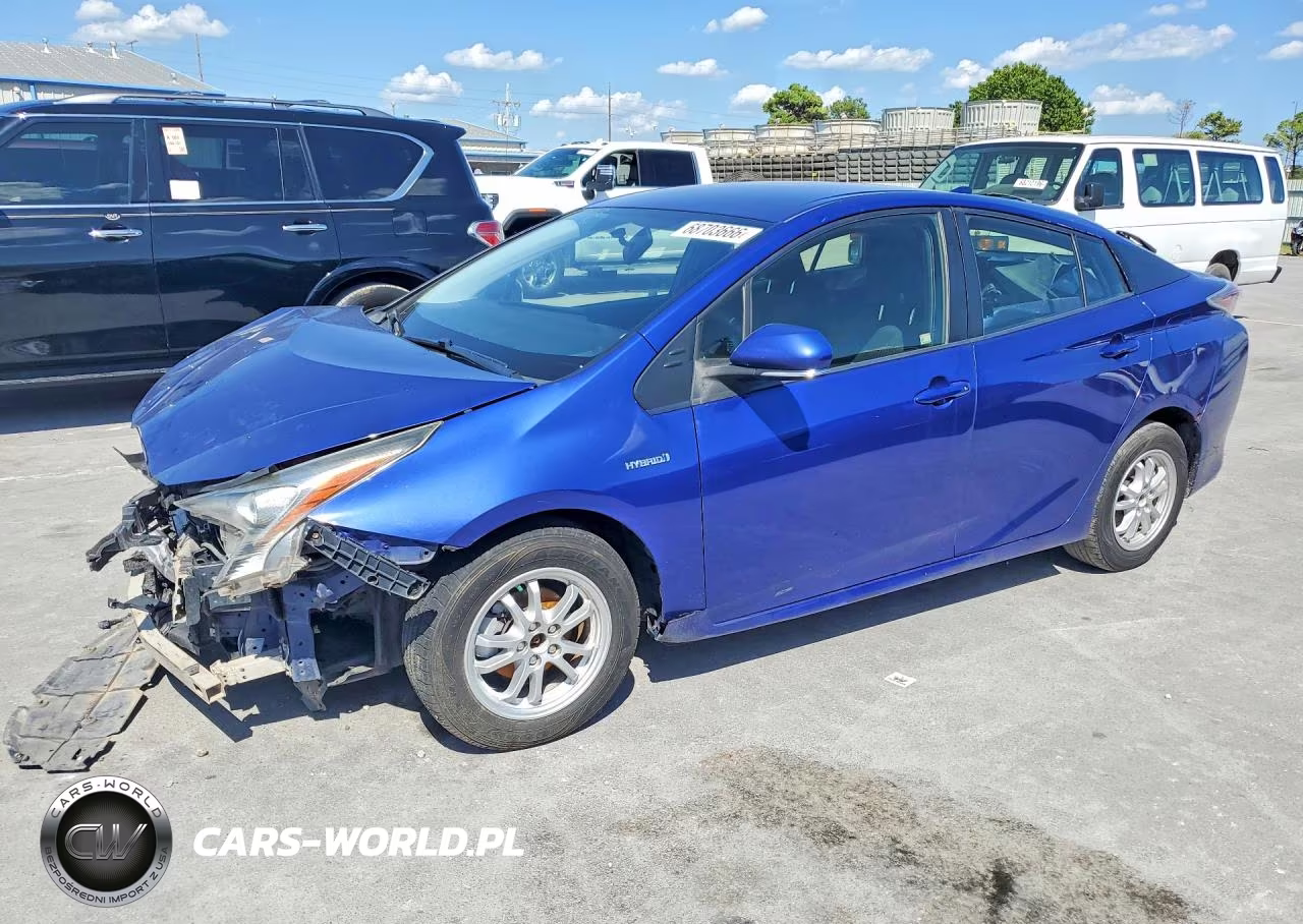 2016 Toyota Prius Two