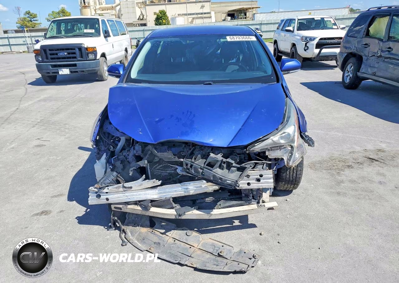 2016 Toyota Prius Two VIN:JTDKBRFU4G3518073 - 5