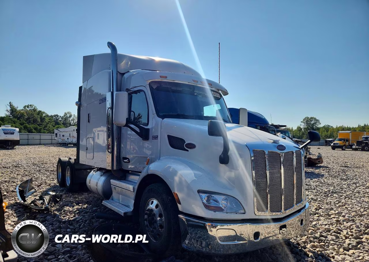 2020 Peterbilt 579 - Semi Truck VIN:1XPBDP9X5LD646233 - 4