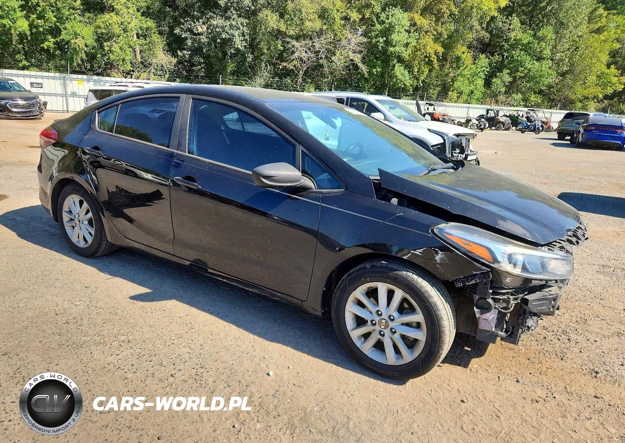 2017 Kia Forte S VIN:3KPFL4A75HE027329 - 4