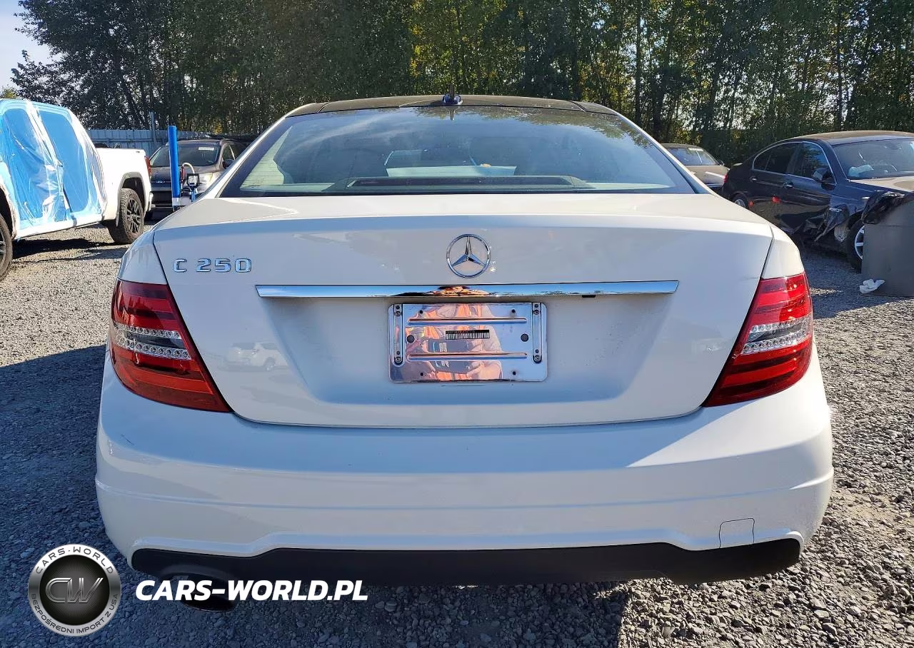 2012 Mercedes-Benz C 250 VIN:WDDGJ4HB0CF741118 - 6