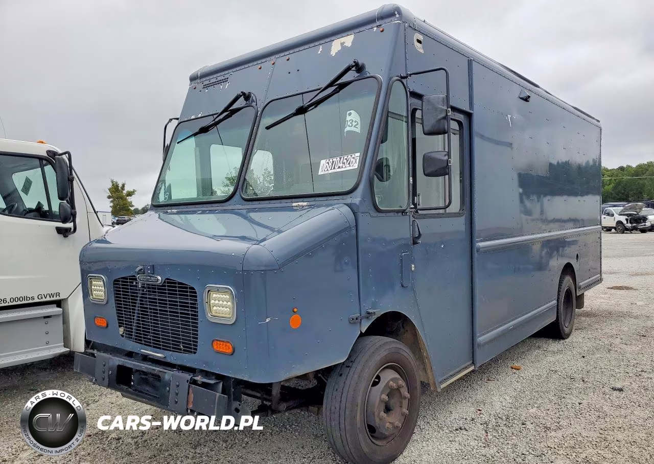 2020 Freightliner Mt45G Chassis Delivery Truck