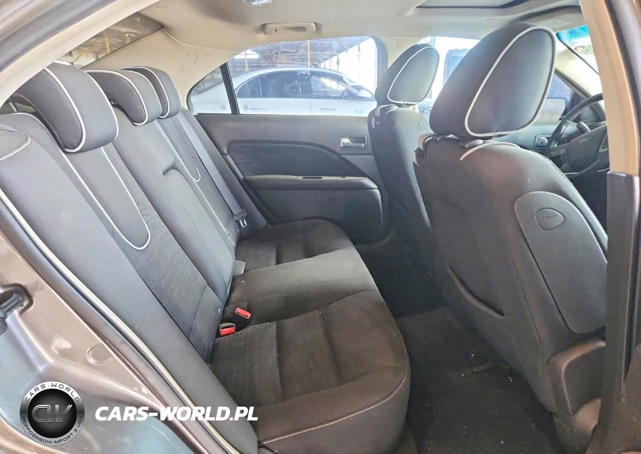 2010 Ford Fusion Se VIN:3FAHP0HG3AR275465 - 10