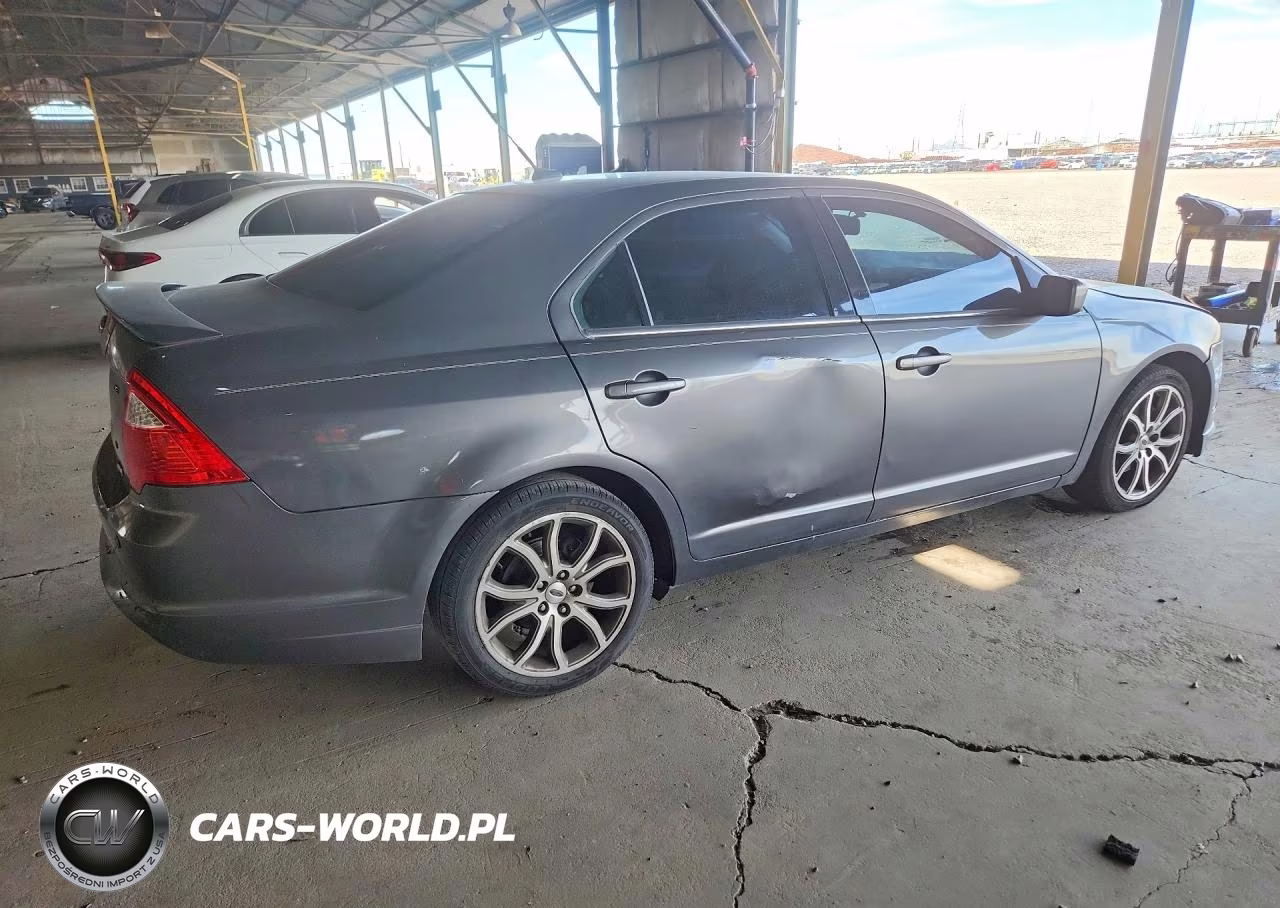 2010 Ford Fusion Se VIN:3FAHP0HG3AR275465 - 3