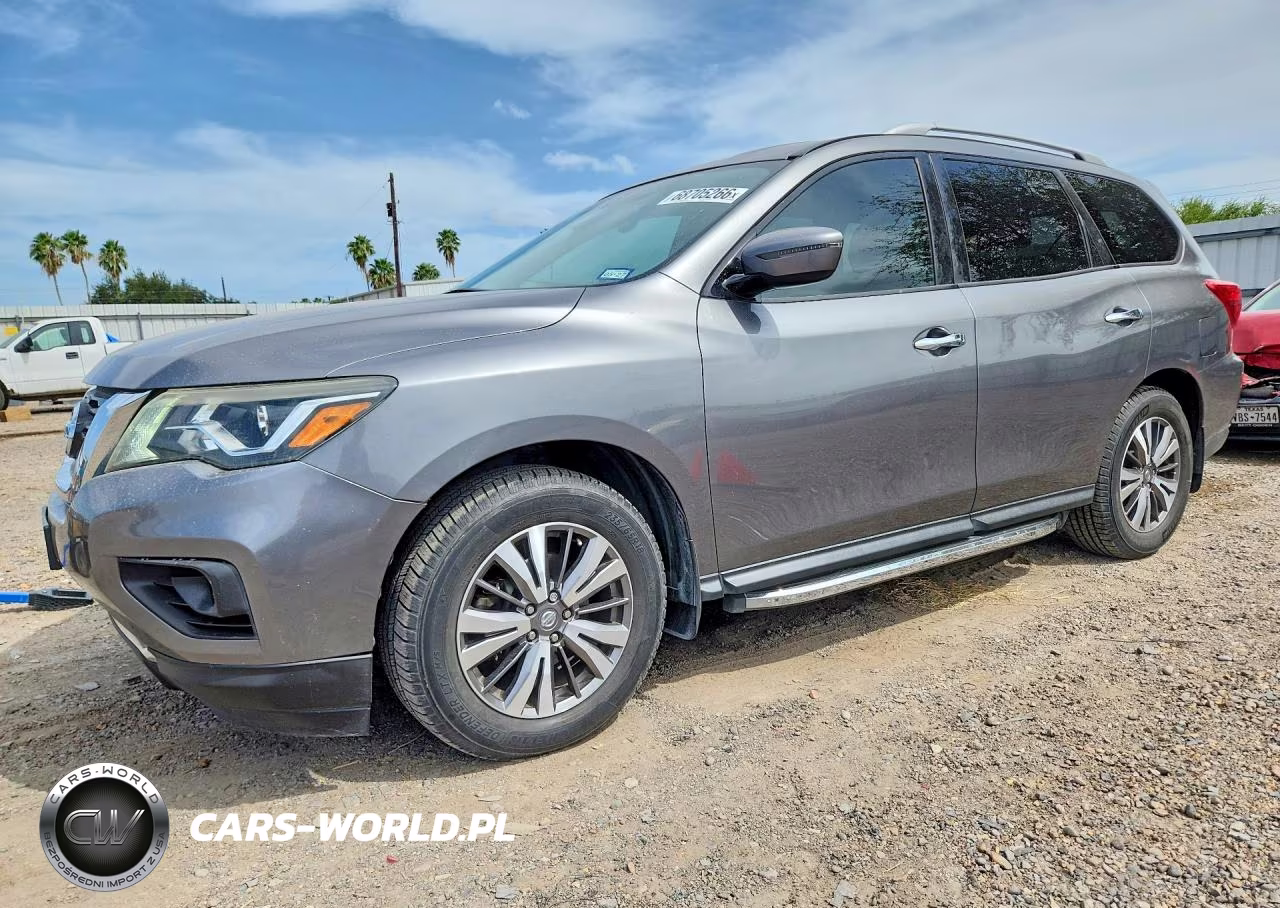 2020 Nissan Pathfinder Sv