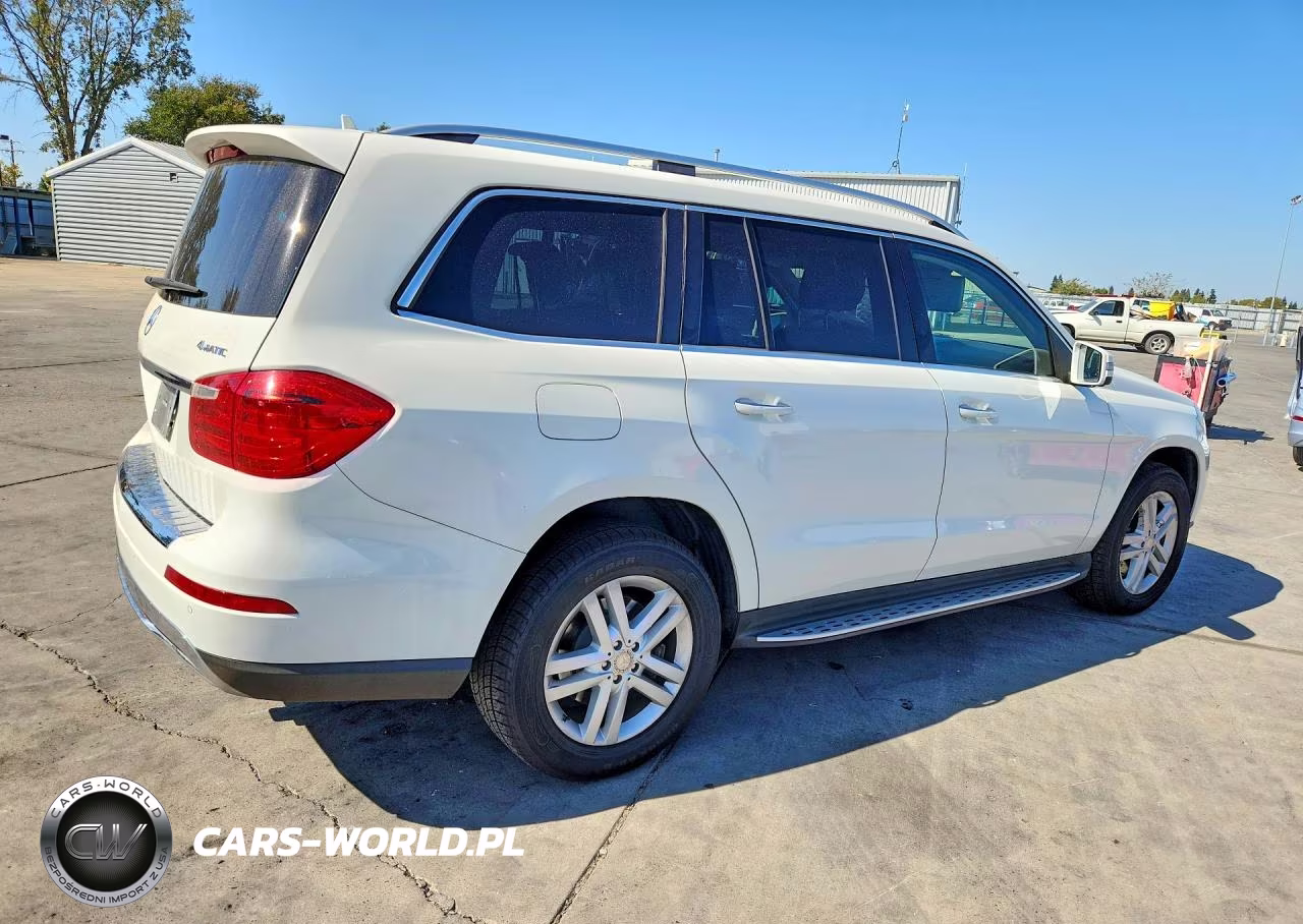 2013 Mercedes-Benz Gl 450 4Matic VIN:4JGDF7CE3DA227078 - 3