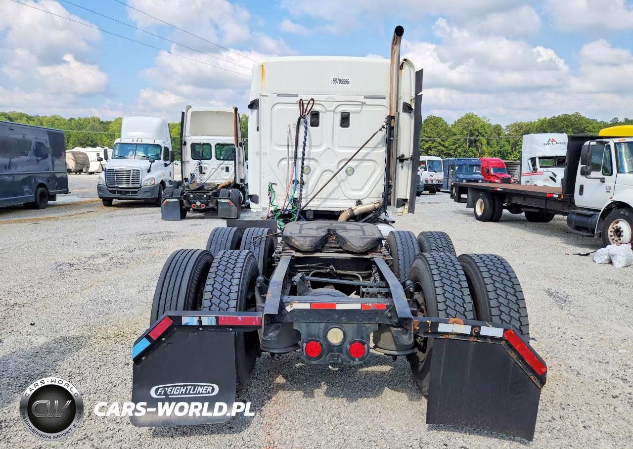 2014 Freightliner Cascadia 113 VIN:1FUJGHDV0ELFX5379 - 6