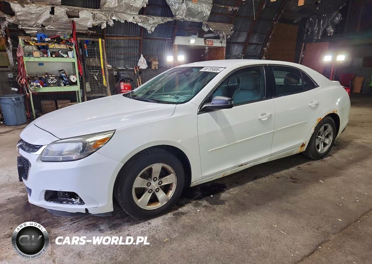 2015 Chevrolet Malibu Ls – zdjęcie 1 z 13