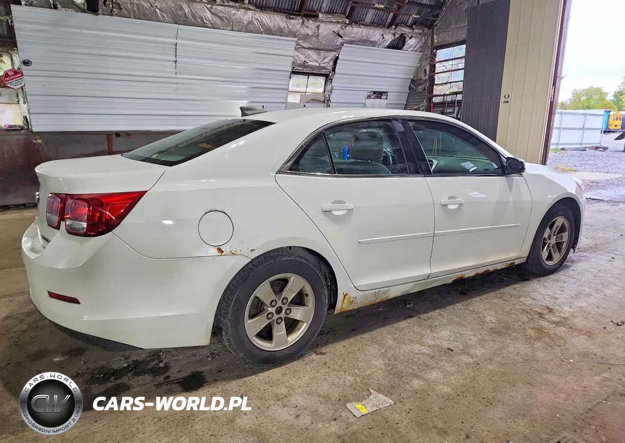 2015 Chevrolet Malibu Ls VIN:1G11B5SL7FF141441 - 3