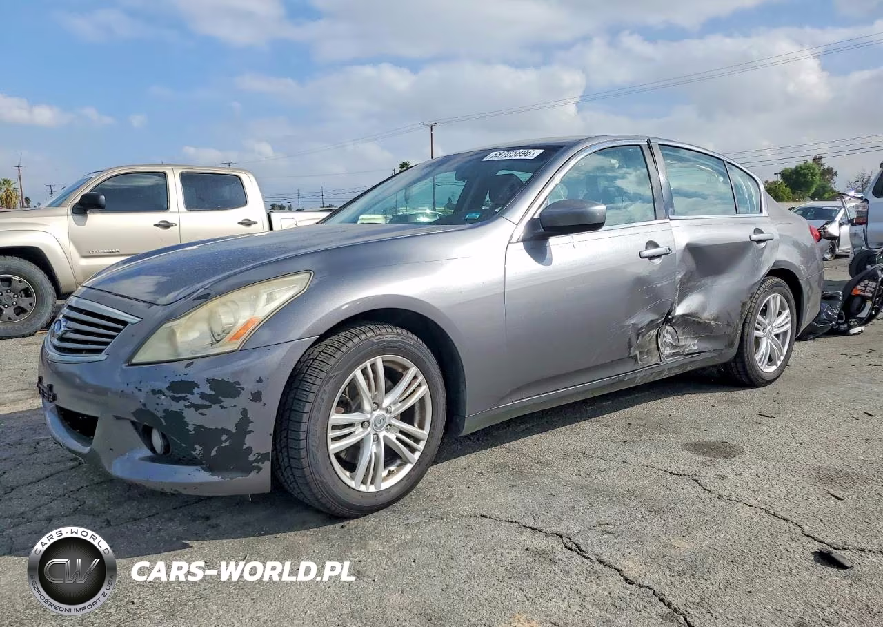2011 Infiniti G25 Sedan Base