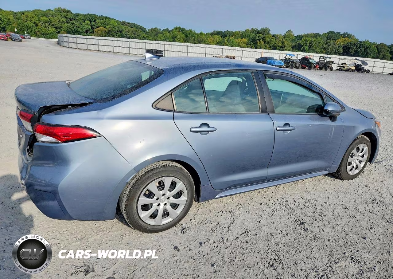 2021 Toyota Corolla Le VIN:5YFEPMAE4MP185832 - 3