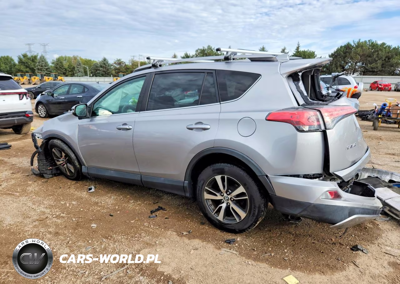 2018 Toyota Rav4 Xle VIN:2T3RFREV1JW739650 - 2