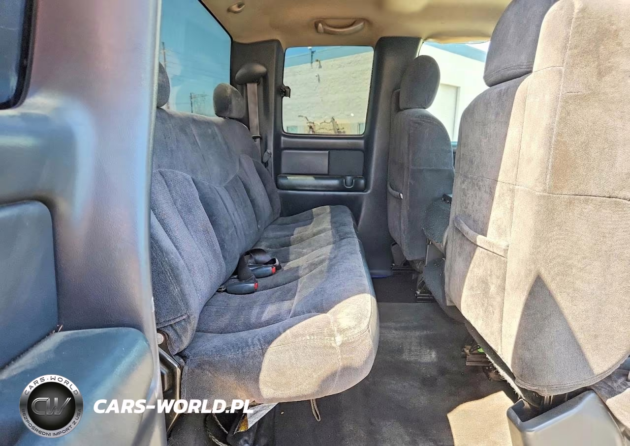 2000 Chevrolet Silverado C1500 VIN:2GCEC19V0Y1151907 - 10