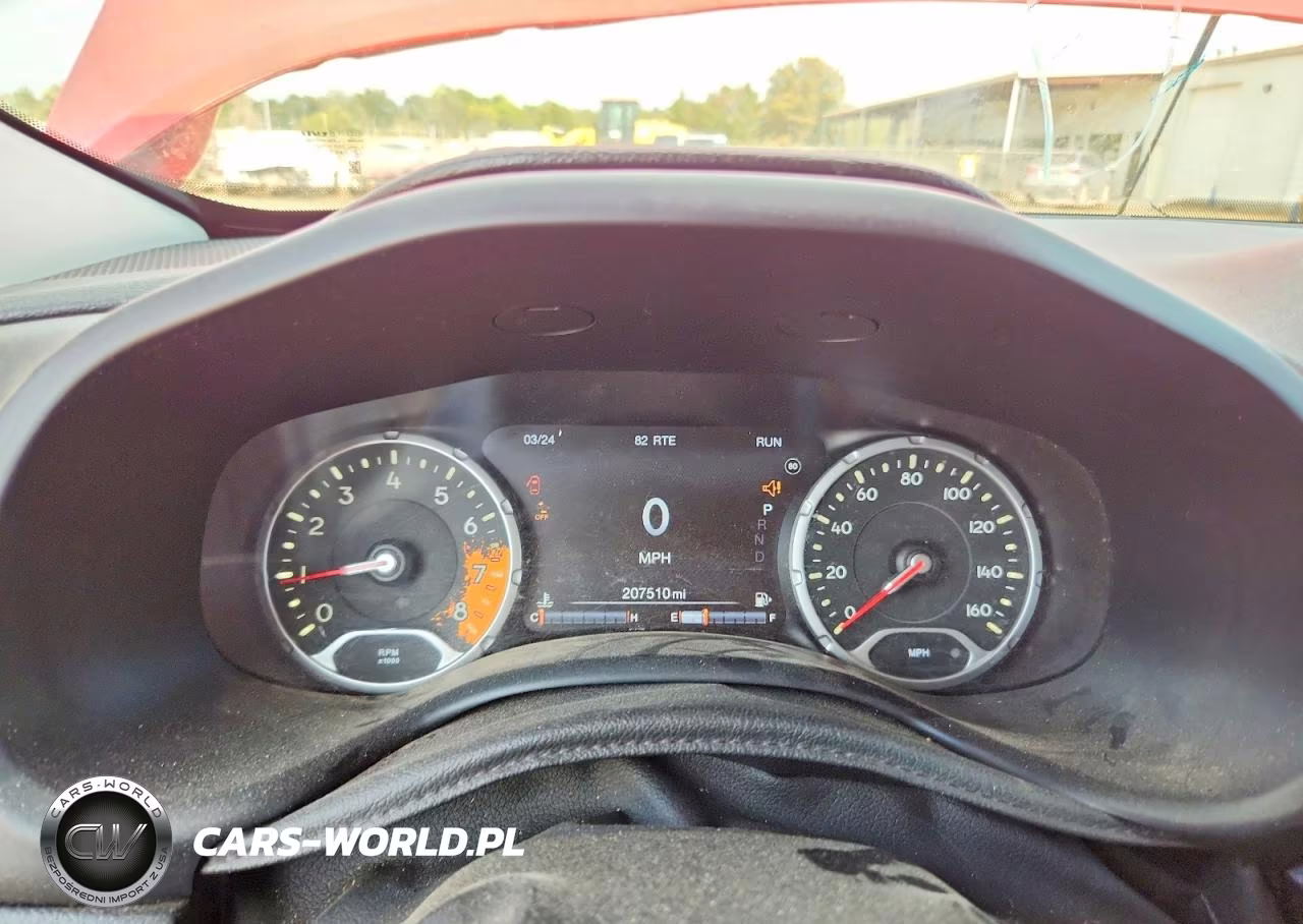 2017 Jeep Renegade Limited VIN:ZACCJADB2HPF59471 - 9