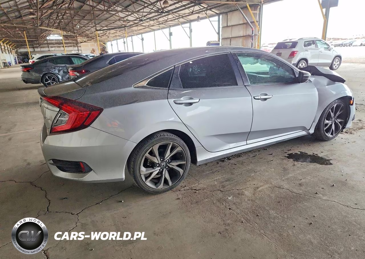 2020 Honda Civic Sport VIN:2HGFC2F8XLH519567 - 3