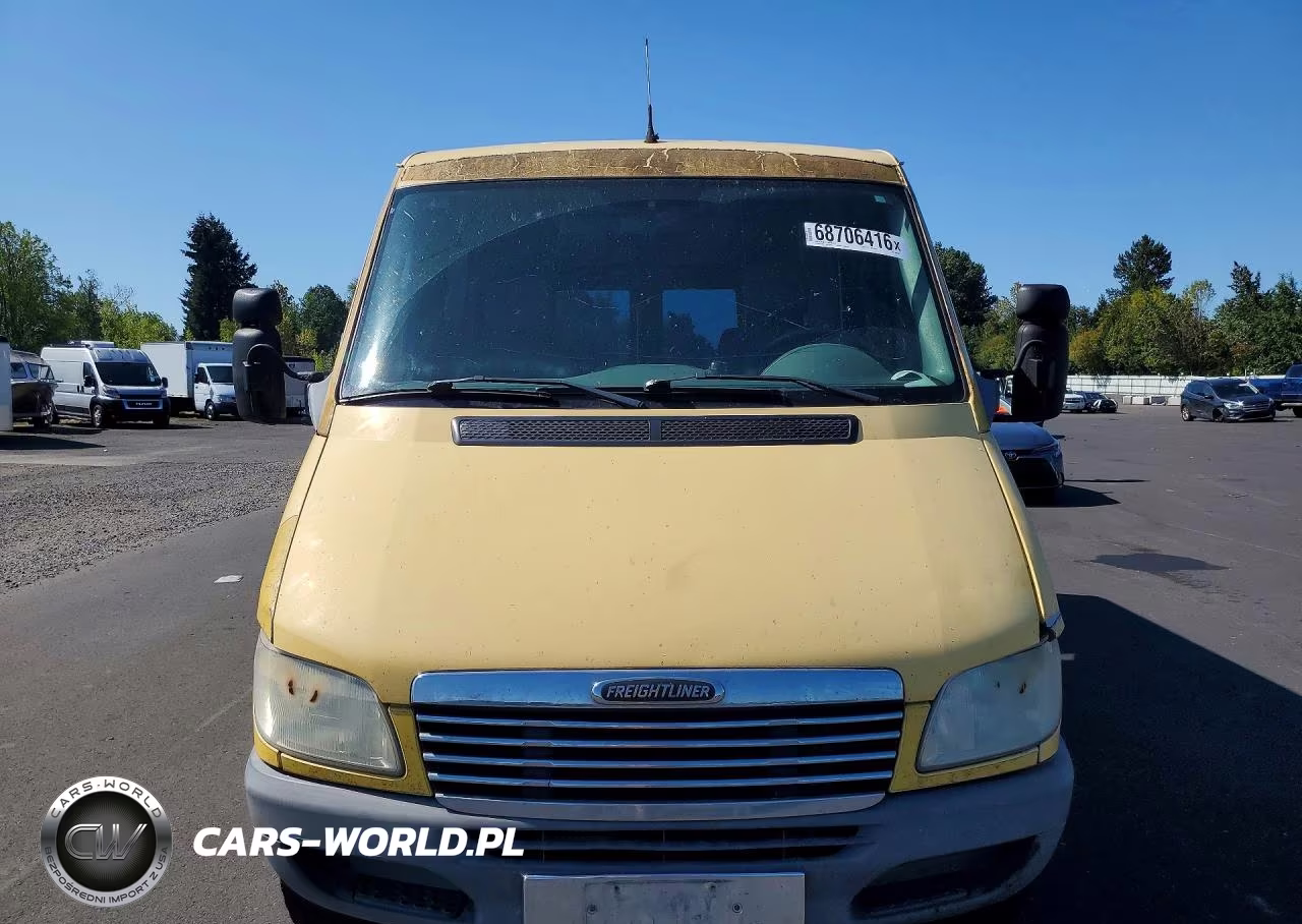 2004 Freightliner Sprinter VIN:WD2PD644245640737 - 5