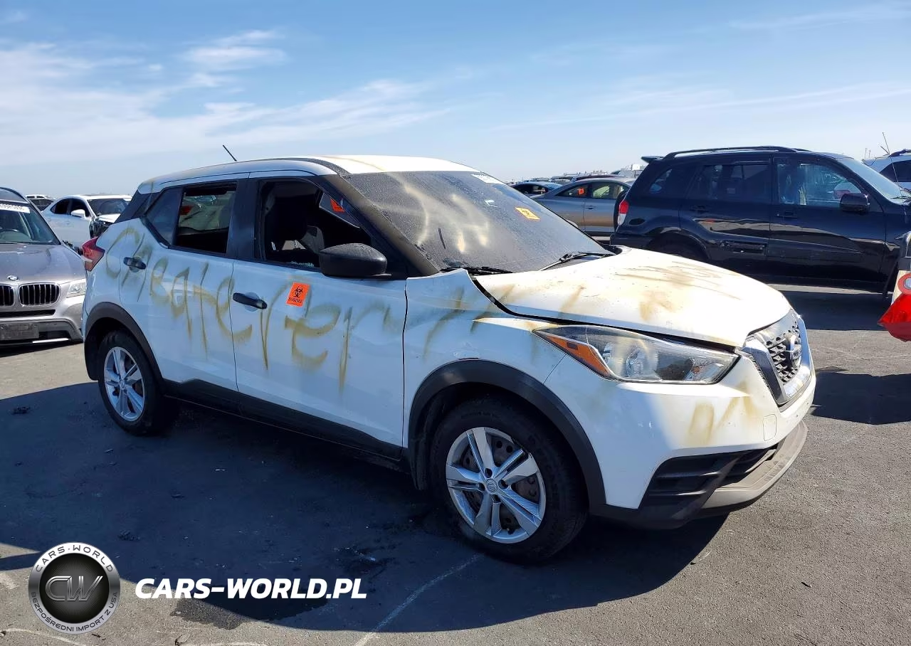 2020 Nissan Kicks S VIN:3N1CP5BV4LL534014 - 4