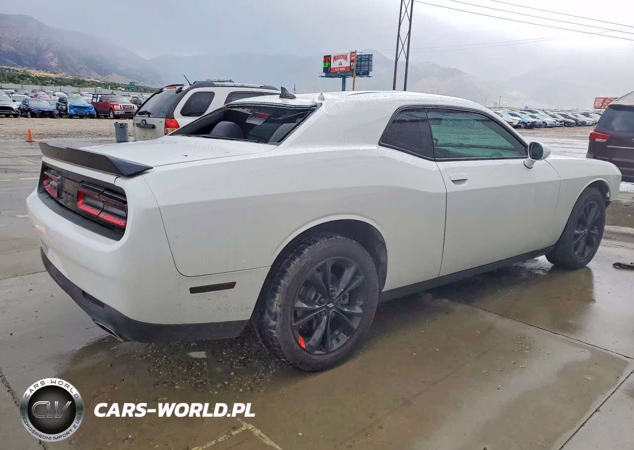 2020 Dodge Challenger Gt VIN:2C3CDZKG3LH106351 - 3