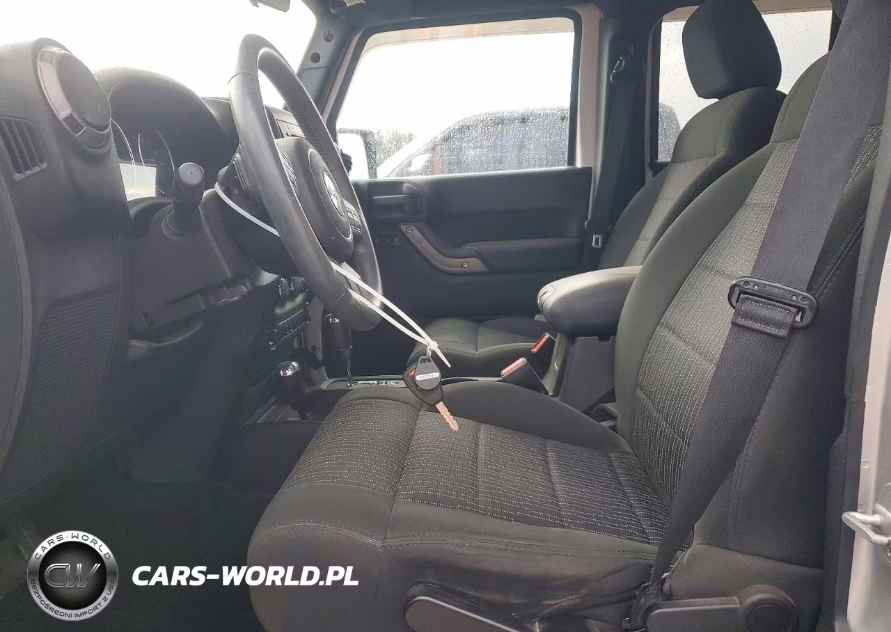 2012 Jeep Wrangler Unlimited Sport VIN:1C4BJWDG7CL122177 - 7