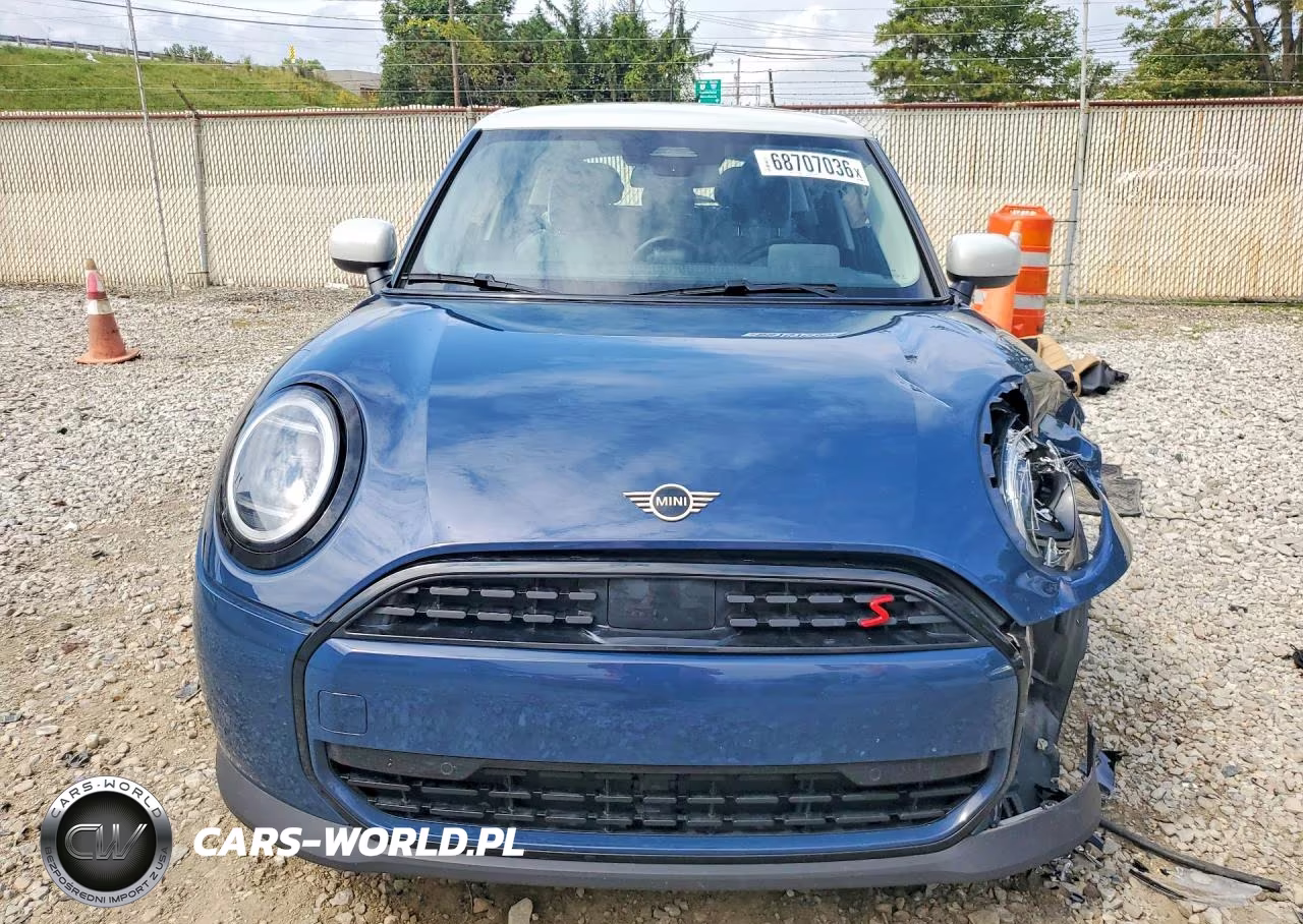 2025 Mini Cooper S VIN:WMW53GD06S2W70284 - 5