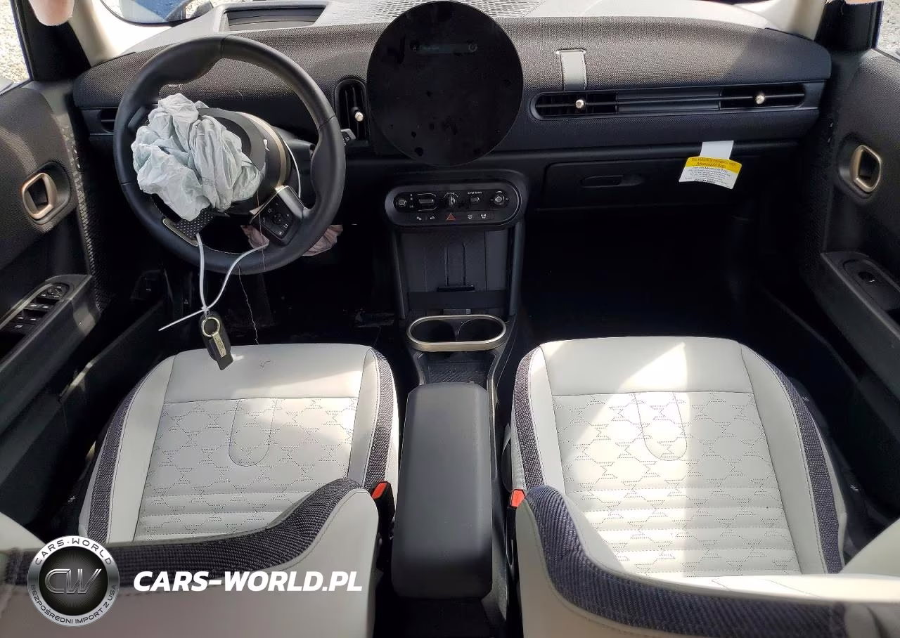 2025 Mini Cooper S VIN:WMW53GD06S2W70284 - 8