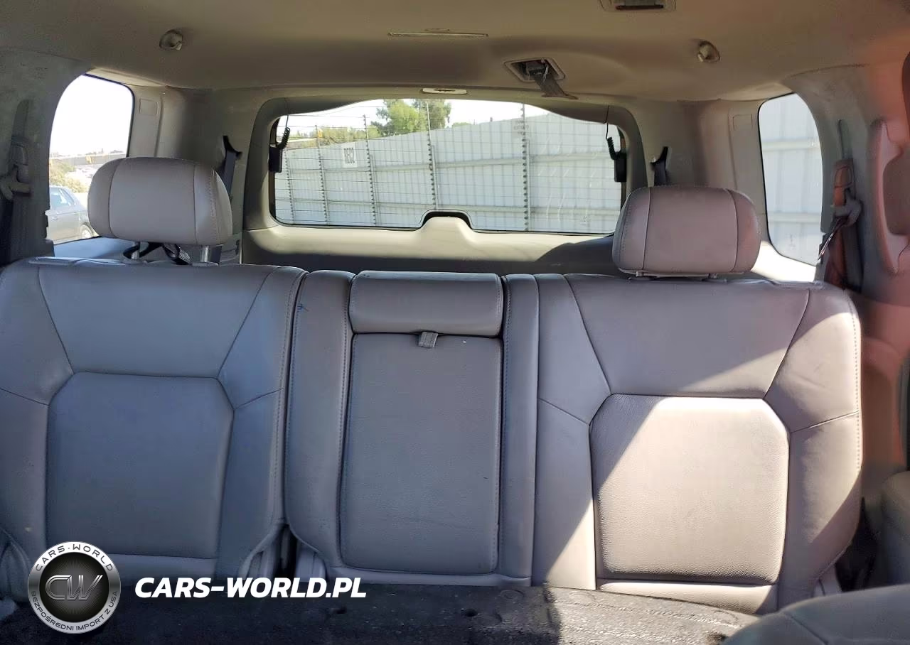 2011 Honda Pilot Exl VIN:5FNYF4H58BB034006 - 10