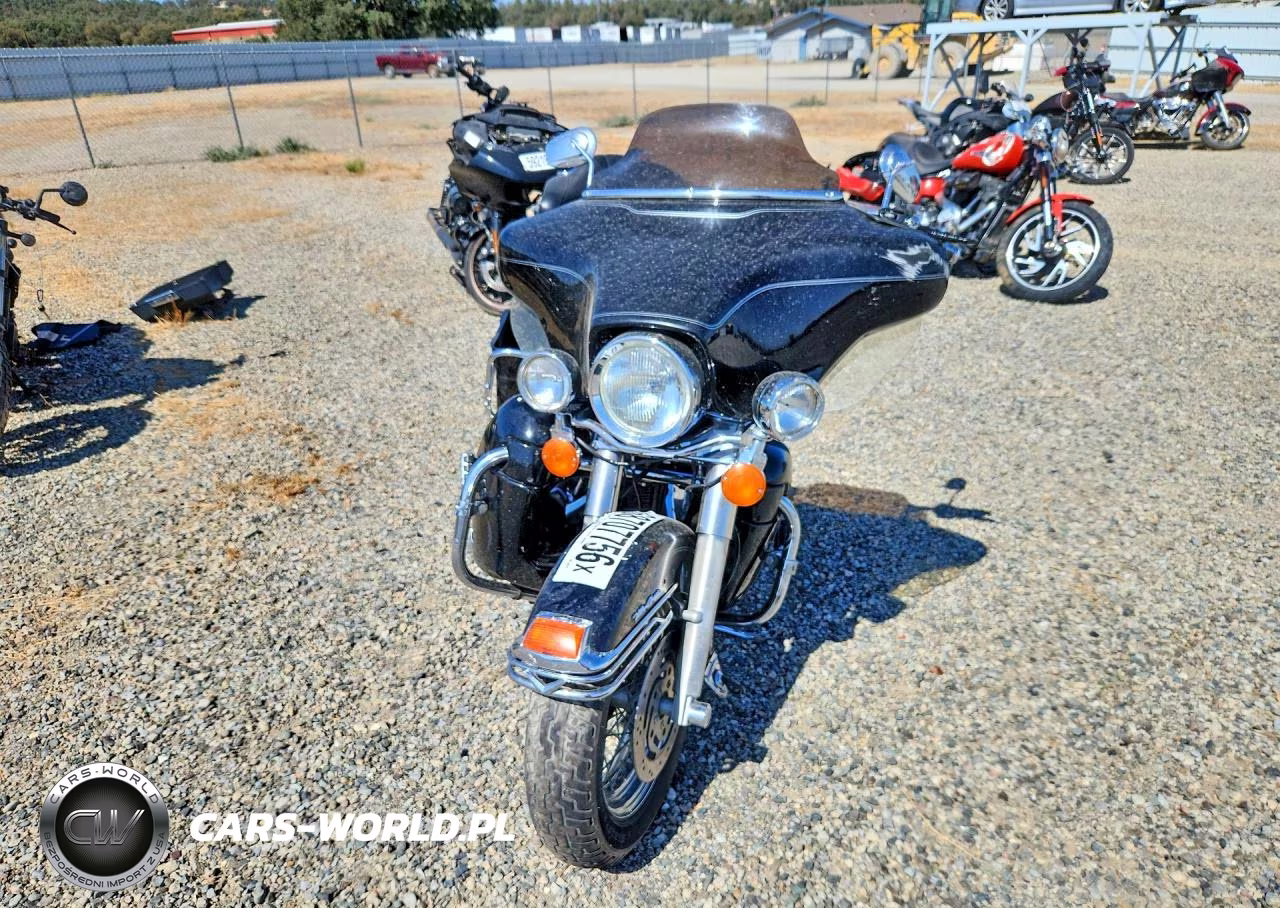 2004 Harley-Davidson Flhtcui VIN:1HD1FCW184Y607077 - 2
