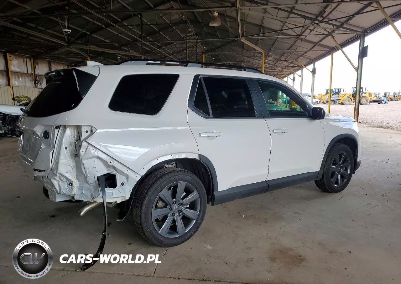 2025 Honda Pilot Sport VIN:5FNYG2H35SB045335 - 3