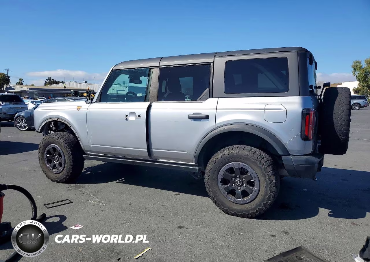 2022 Ford Bronco VIN:1FMEE5DP8NLB69938 - 2