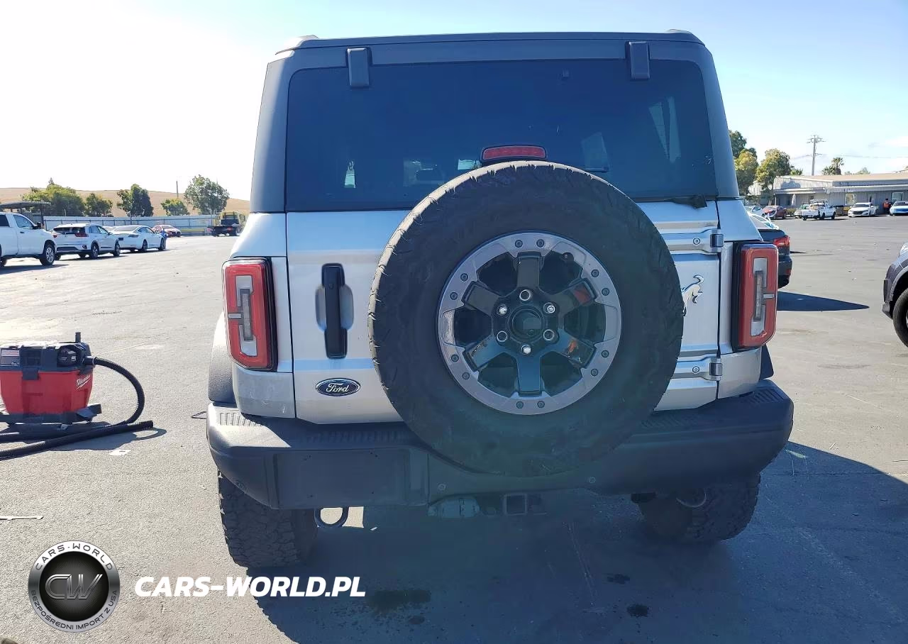 2022 Ford Bronco VIN:1FMEE5DP8NLB69938 - 6