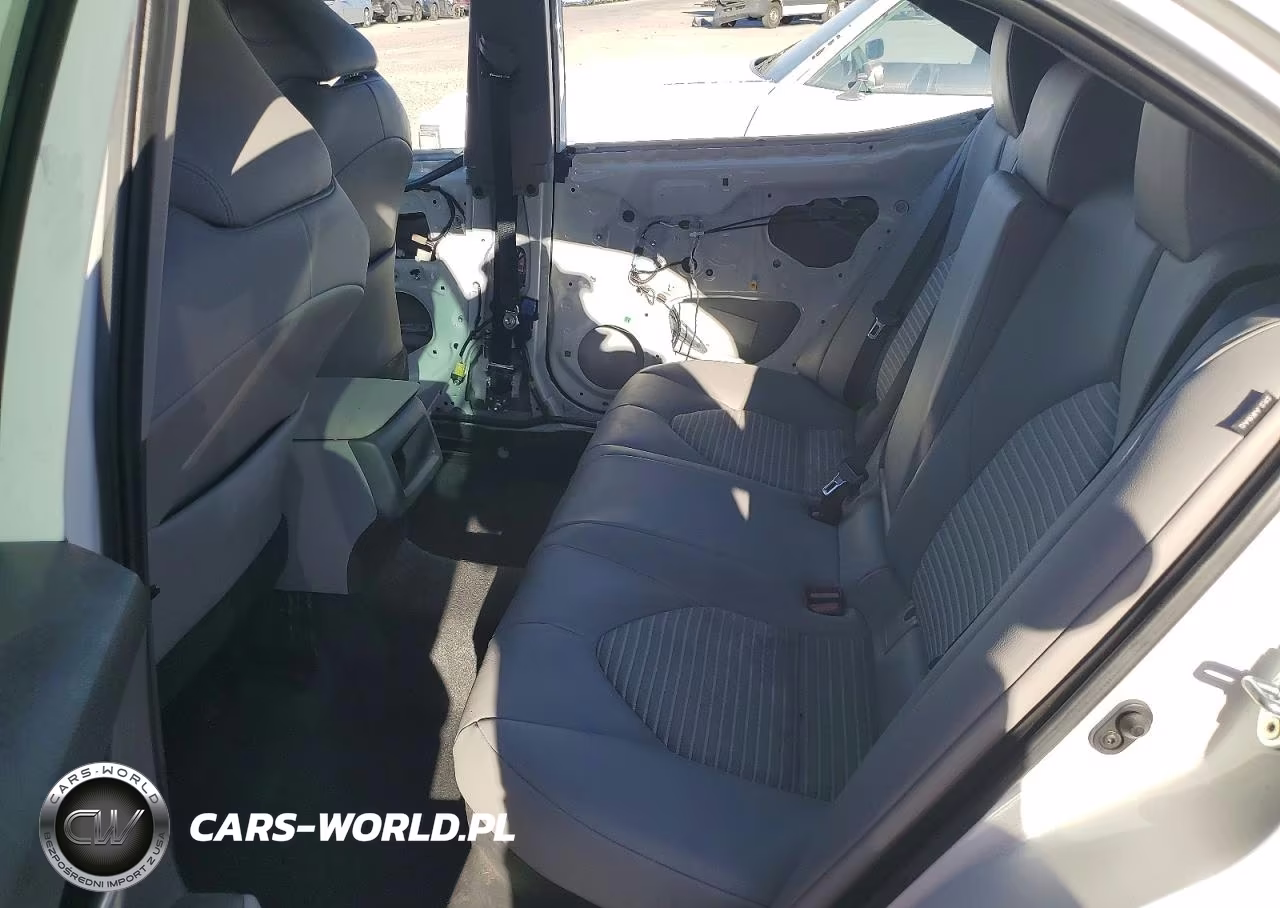 2021 Toyota Camry Se VIN:4T1G31AK4MU027563 - 10
