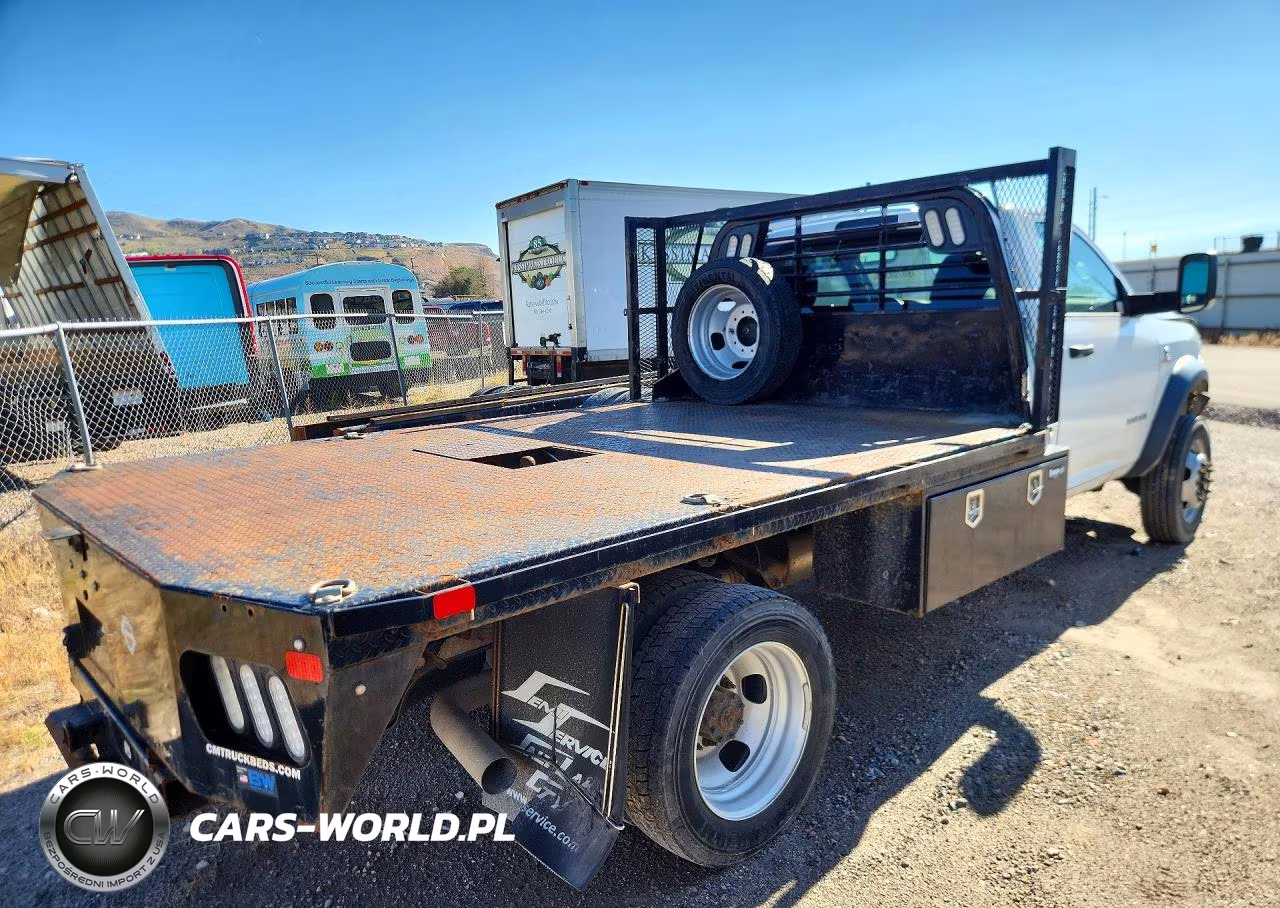 2019 Ram 5500 VIN:3C7WRNBL3KG710709 - 3