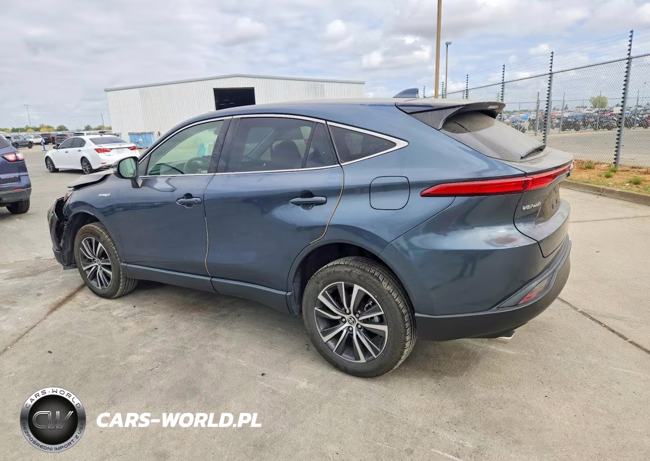 2021 Toyota Venza Le VIN:JTEAAAAH3MJ028558 - 2