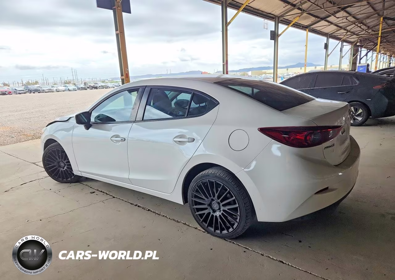 2018 Mazda 3 Sport VIN:3MZBN1U73JM174163 - 2