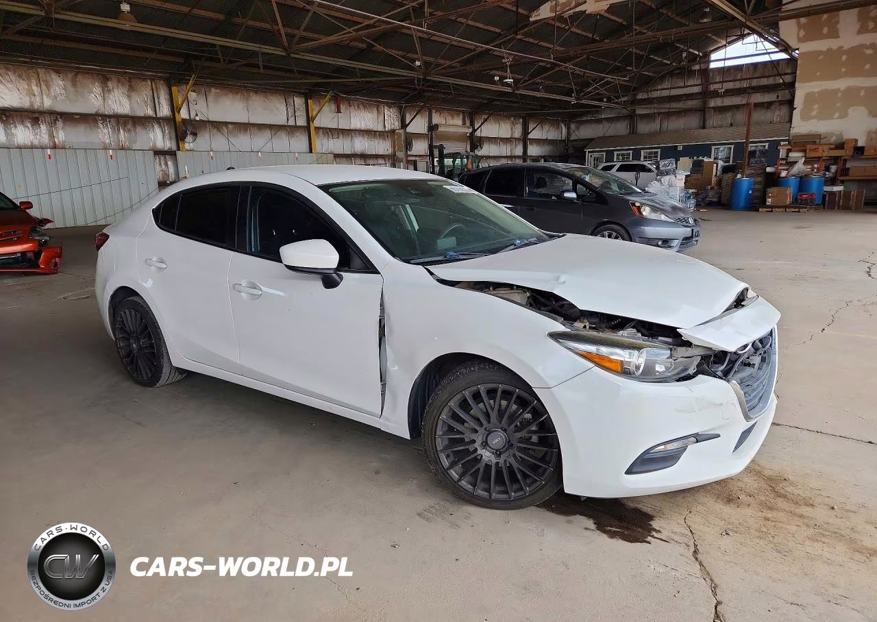 2018 Mazda 3 Sport VIN:3MZBN1U73JM174163 - 4