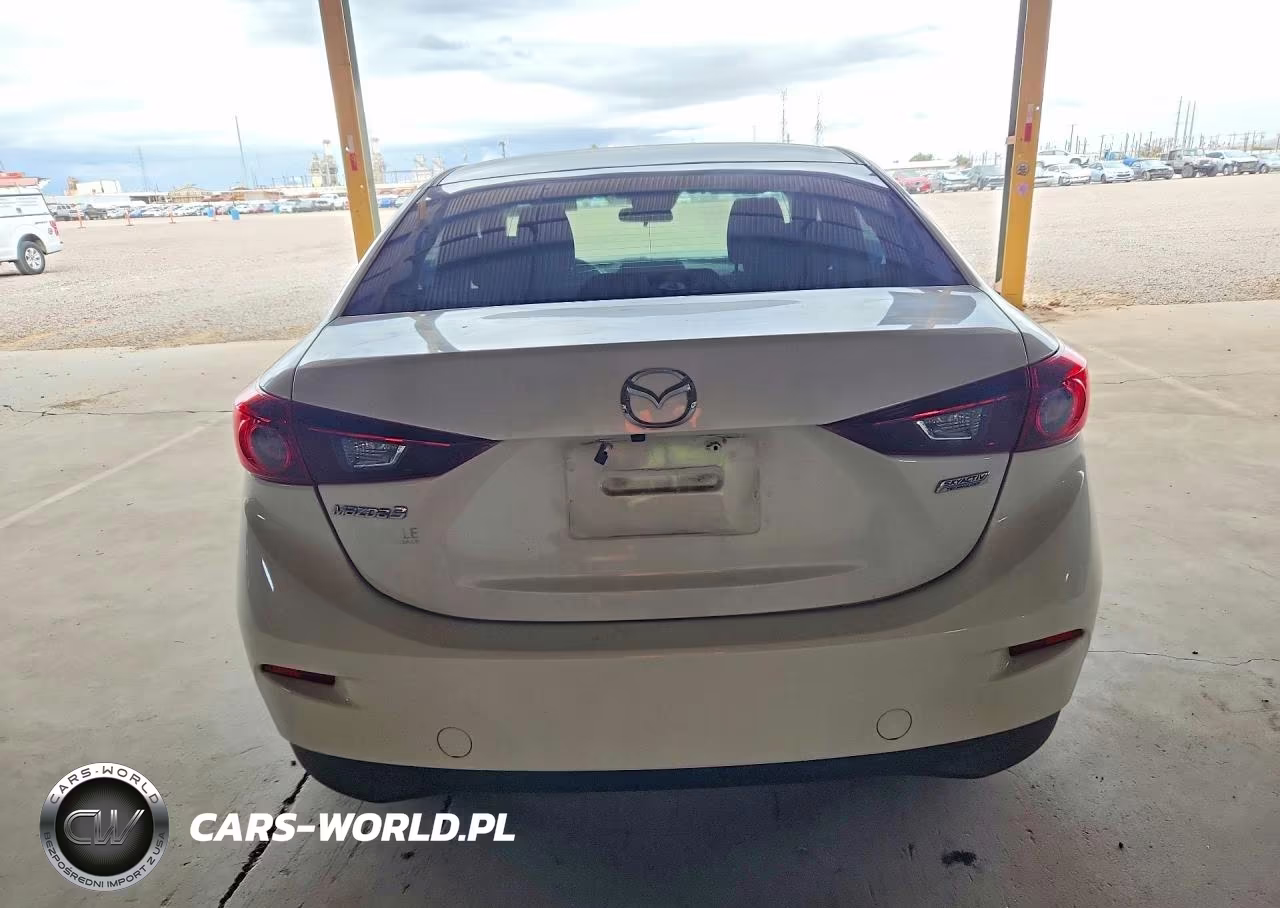 2018 Mazda 3 Sport VIN:3MZBN1U73JM174163 - 6