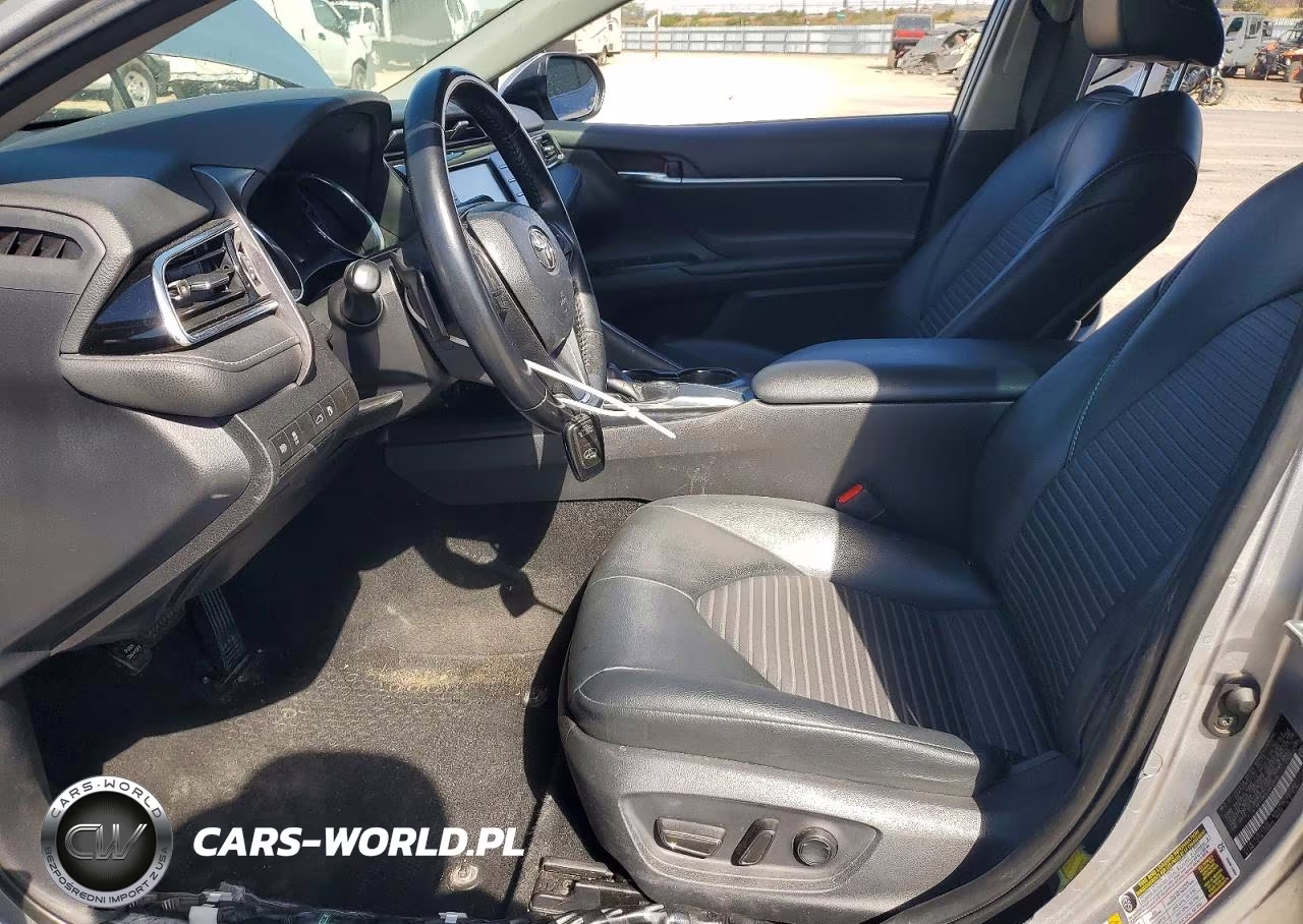2018 Toyota Camry Se VIN:4T1B11HK9JU677216 - 7