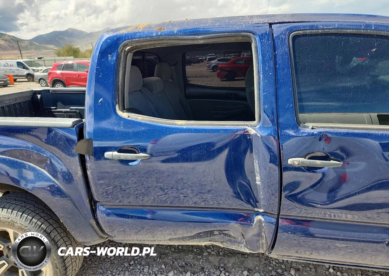 2008 Toyota Tacoma V6 VIN:3TMLU42N08M017035 - 10