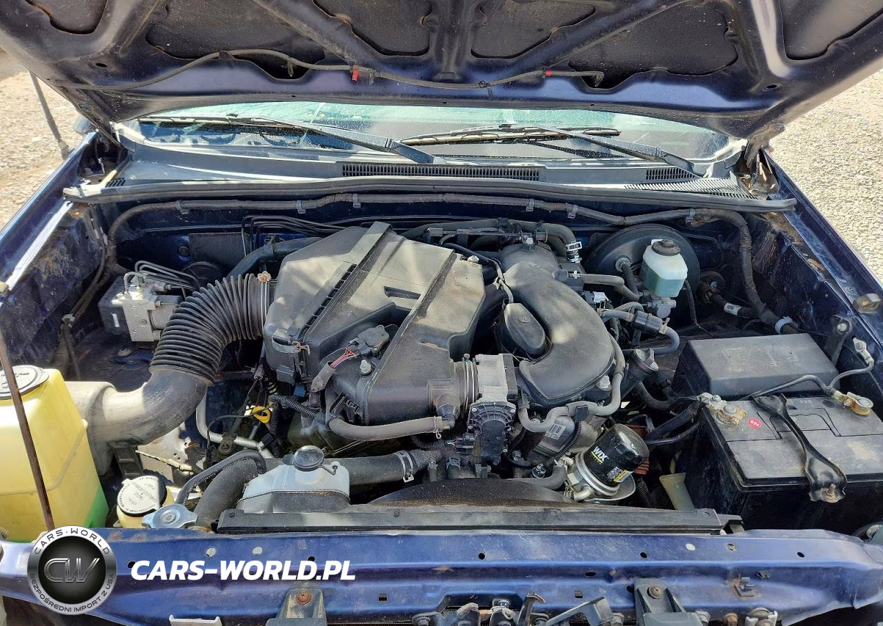 2008 Toyota Tacoma V6 VIN:3TMLU42N08M017035 - 11