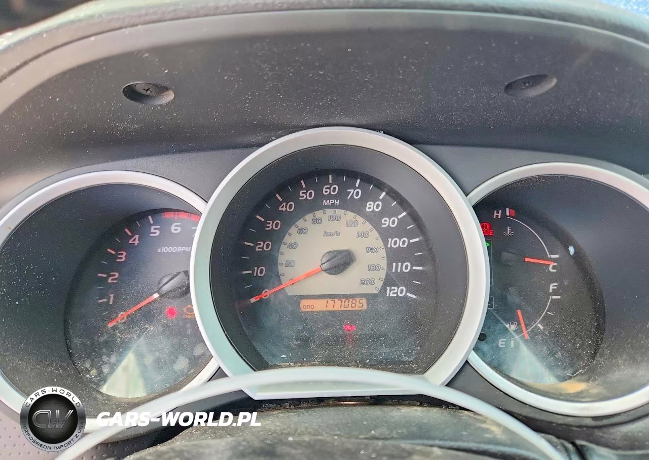 2008 Toyota Tacoma V6 VIN:3TMLU42N08M017035 - 9