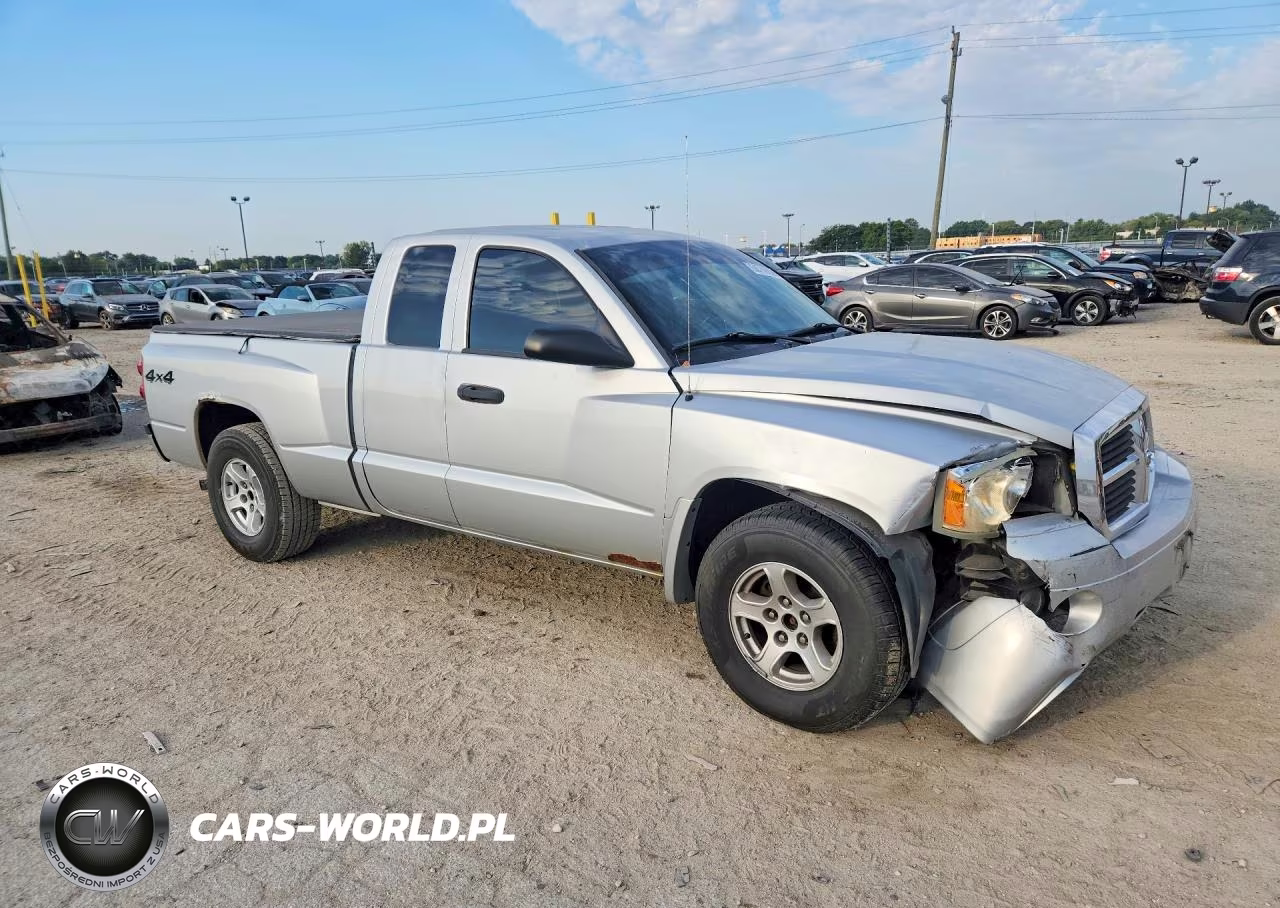 2006 Dodge Dakota Slt VIN:1D7HW42K06S508754 - 4