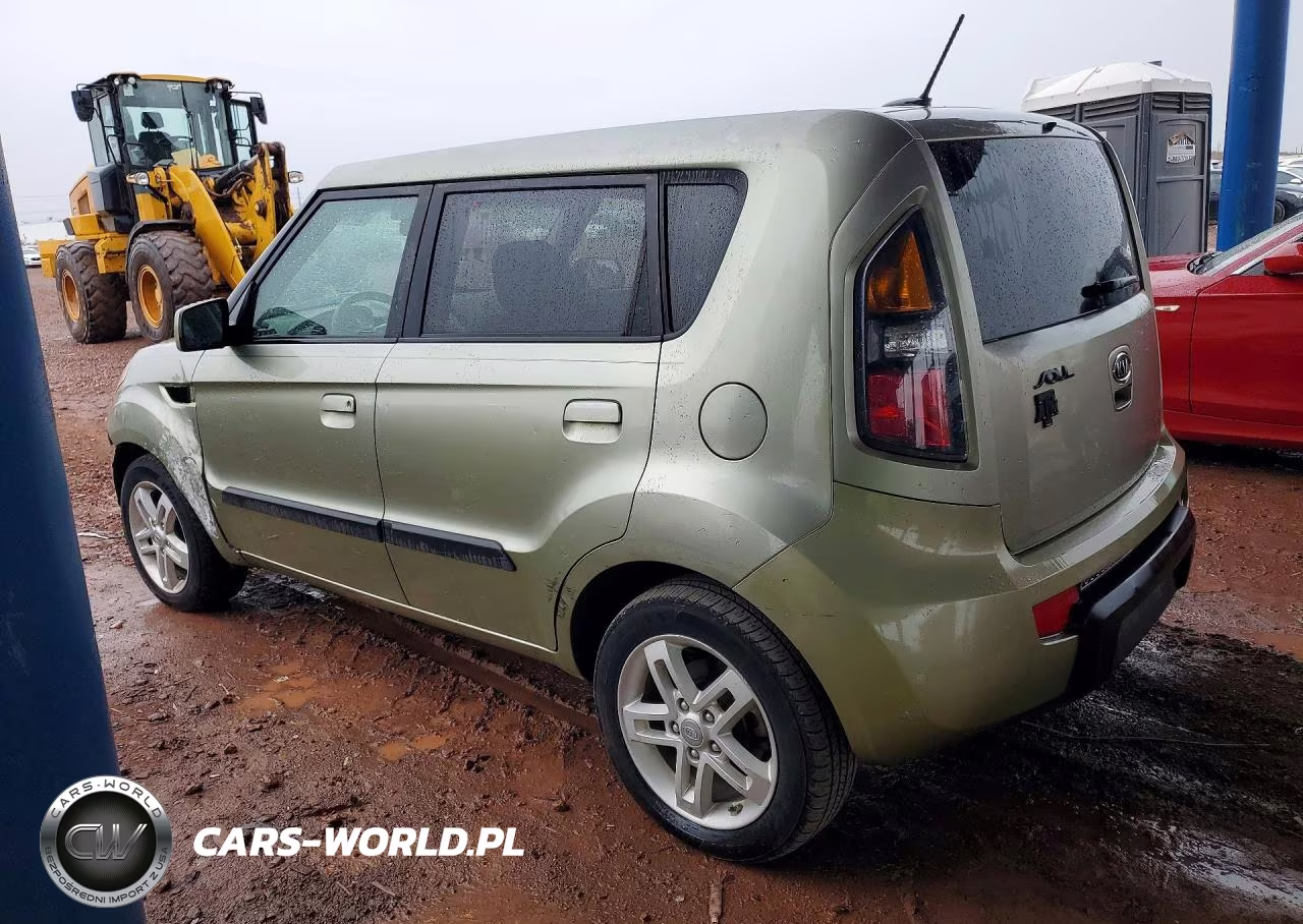 2010 Kia Soul + VIN:KNDJT2A21A7176071 - 2