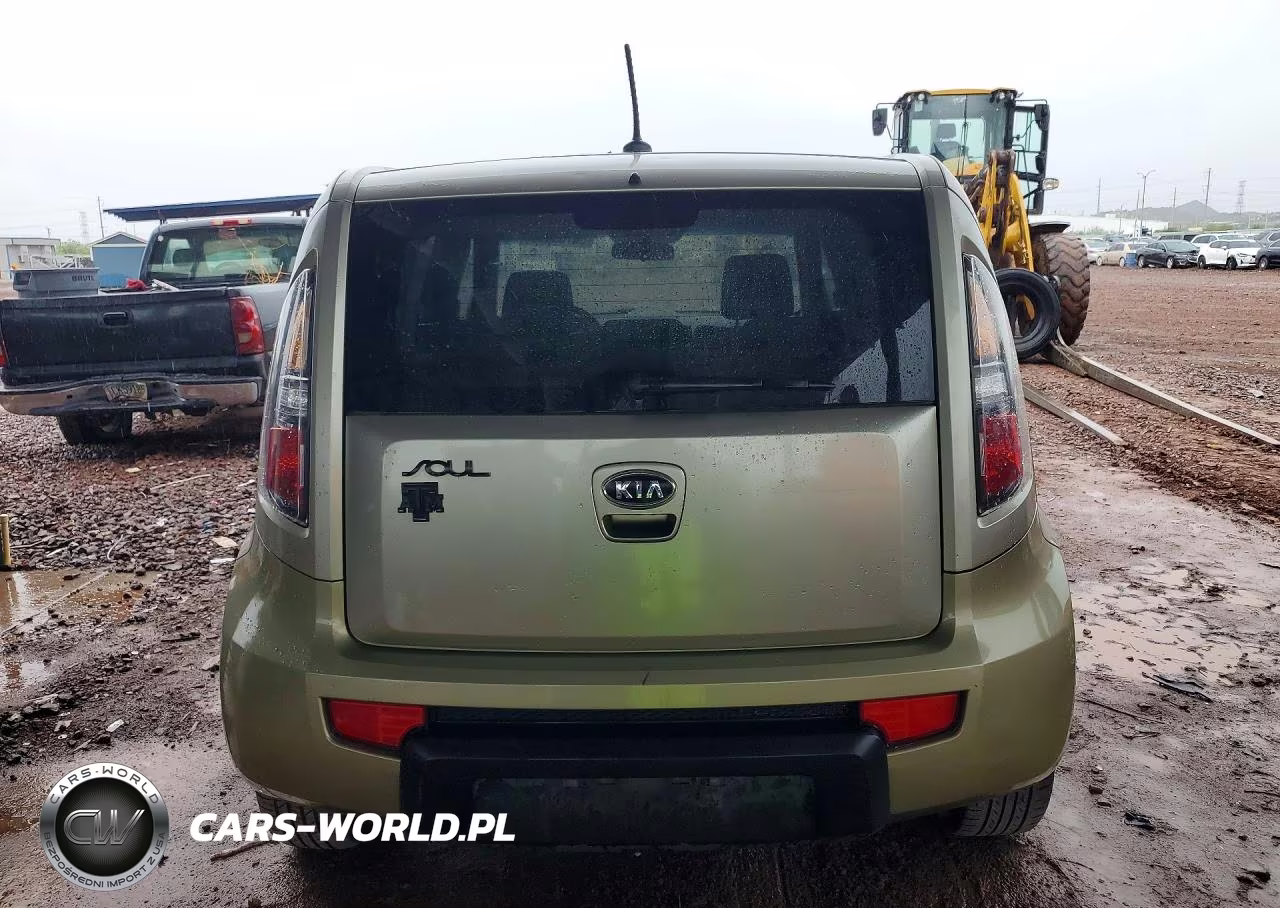 2010 Kia Soul + VIN:KNDJT2A21A7176071 - 6