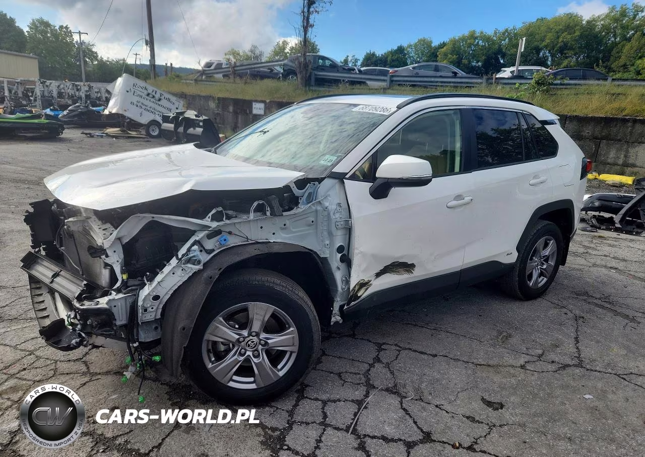 2024 Toyota Rav4 Hybrid Xle – zdjęcie 1 z 14
