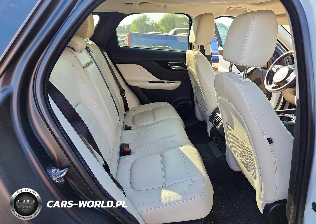 2017 Jaguar F-Pace Prestige VIN:SADCK2BV7HA886176 - 11