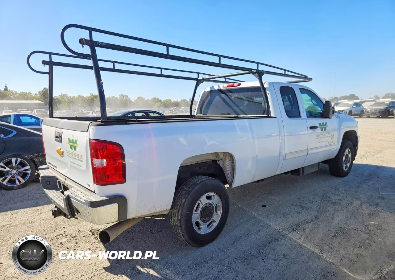 2013 Chevrolet Silverado C2500 Heavy Duty Lt VIN:1GC2CXC82DZ103688 - 3