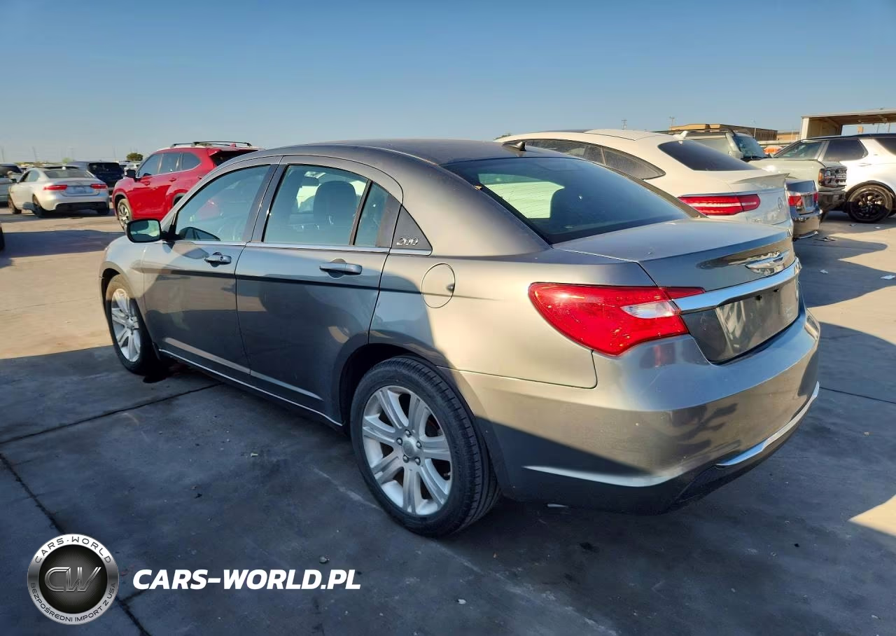 2013 Chrysler 200 Touring VIN:1C3CCBBBXDN525112 - 2