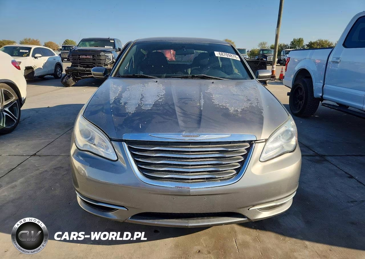 2013 Chrysler 200 Touring VIN:1C3CCBBBXDN525112 - 5