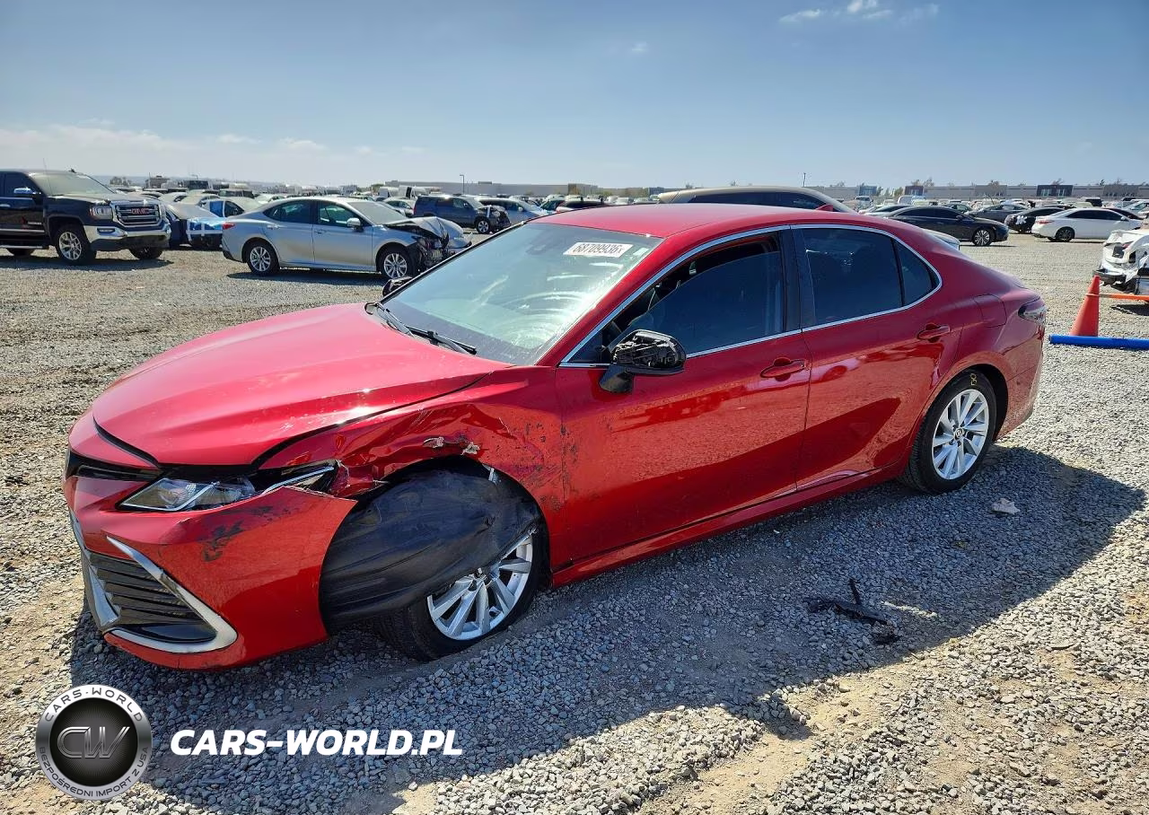 2024 Toyota Camry Le
